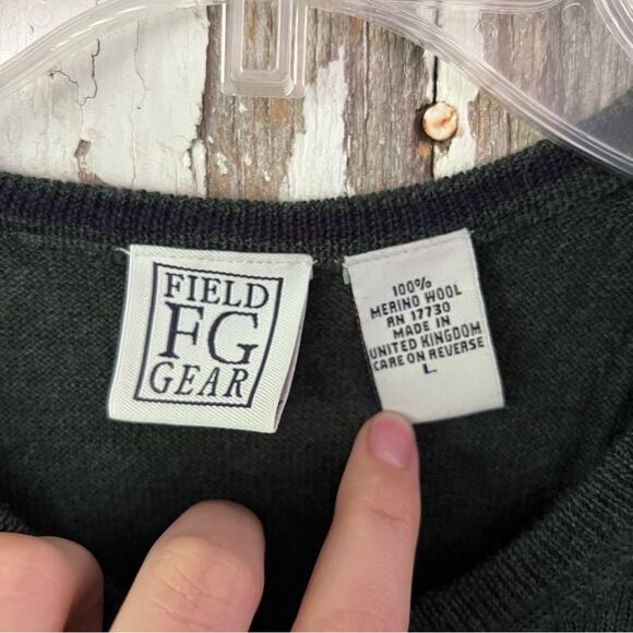 Field Gear 100% Merino Wool Gray/Green V Neck Sweater Business Casual FLAW - Picture 3 of 5
